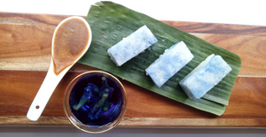 Pulut Tai Tai (Blue Glutinous Rice Cake)